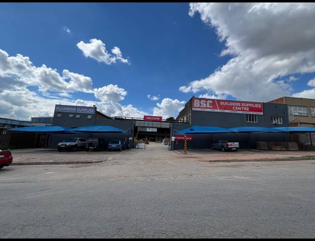 2,676M² WAREHOUSE FOR SALE IN STRIJDOMPARK